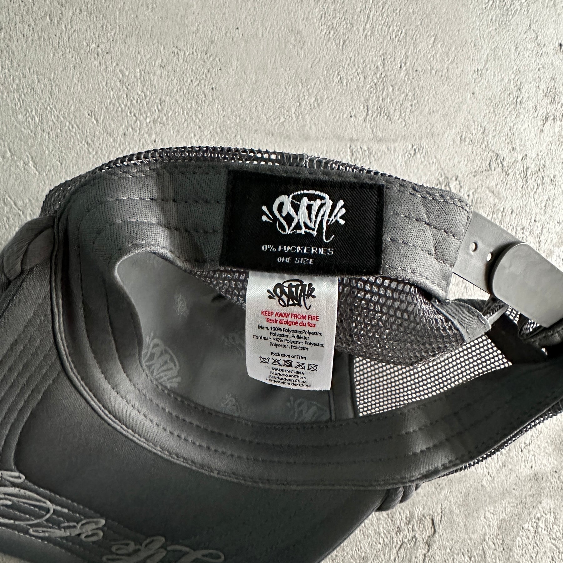 Boné Syna World ( Cinza )