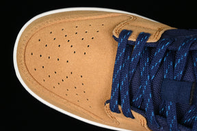 Dunk “Low Desert Ochre and Midnight”