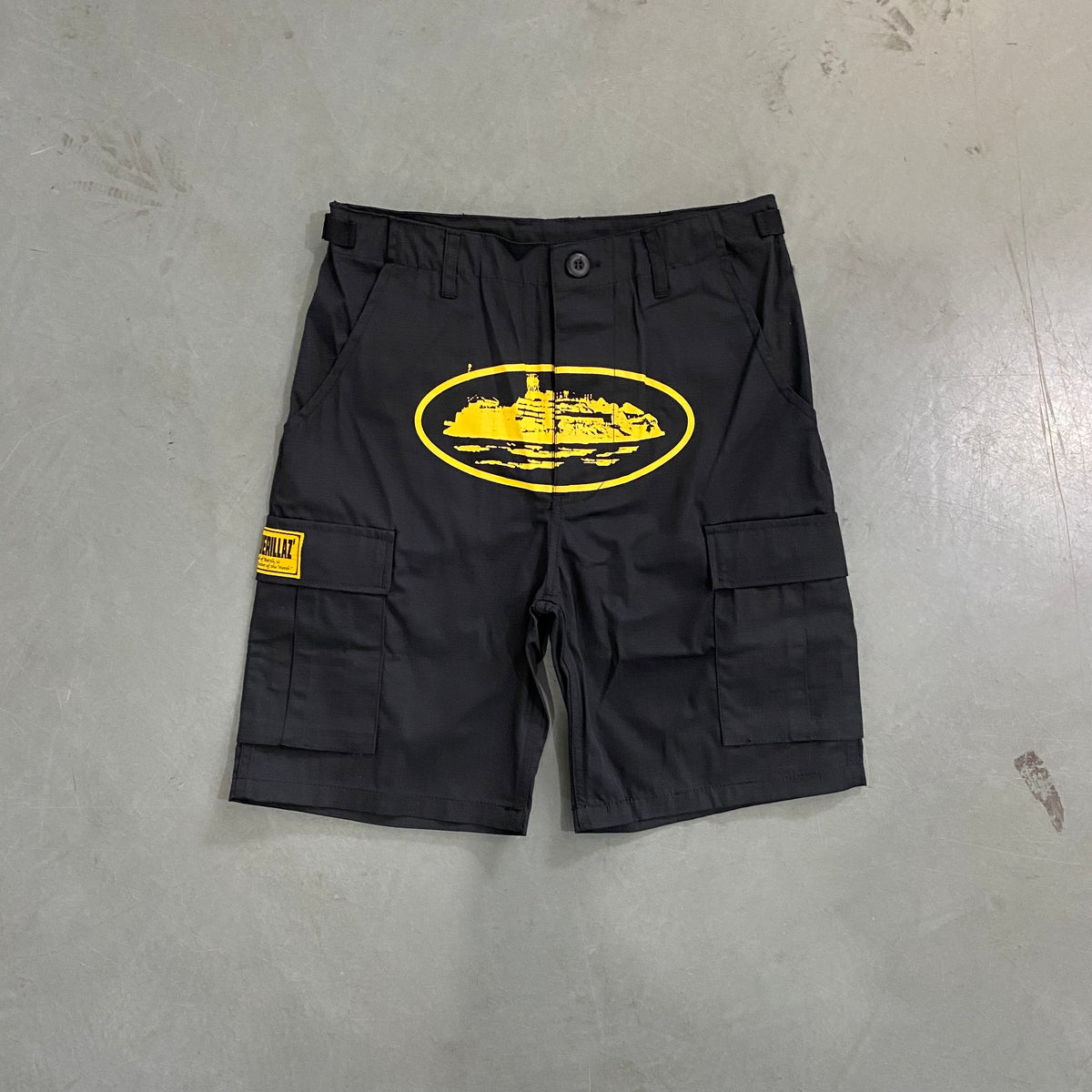 Shorts Corteiz “Mula Guerilla” ( Preto Com Amarelo )