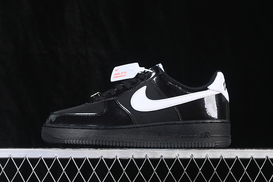 Air Force 1 “World Champ” ( Preto )
