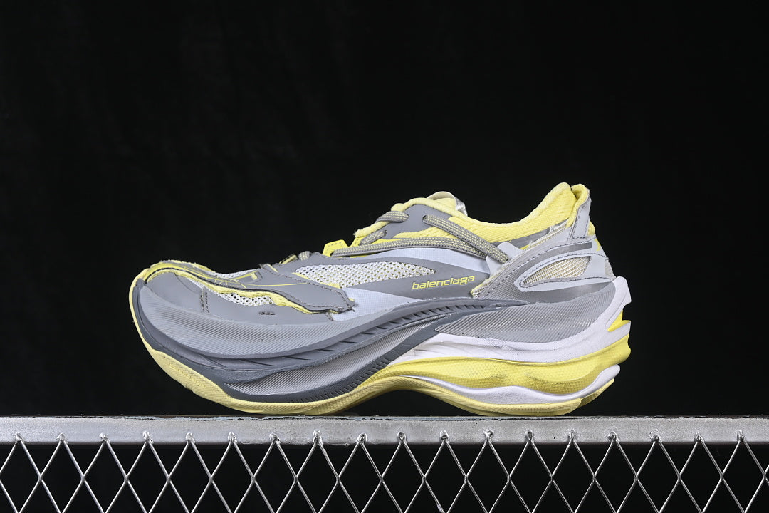 Balenciaga “Eggshell Green”