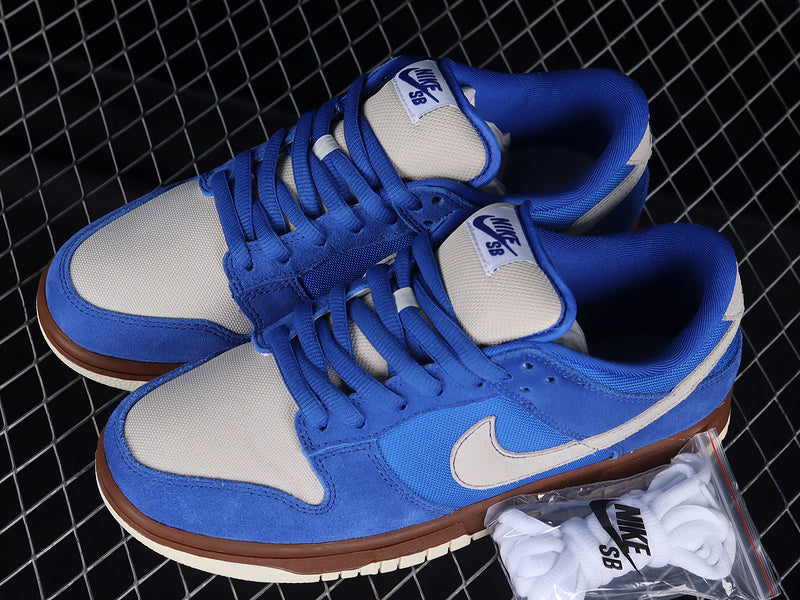 Dunk “Gold Rail”