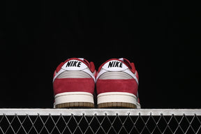 Dunk “College Grey”