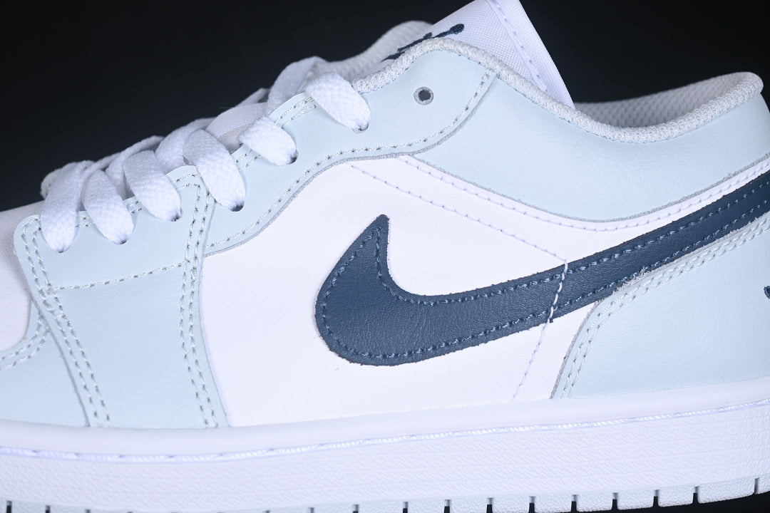 Air Jordan 1 Low “Aura Squadron Blue”