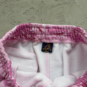 Conjunto Corteiz “Island Puff Print Pink”
