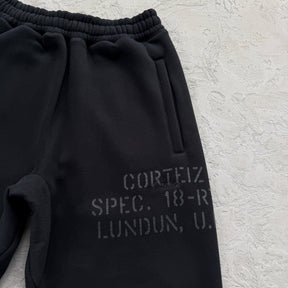 Conjunto Corteiz “HMP Stencil Crewneck” ( Preto )