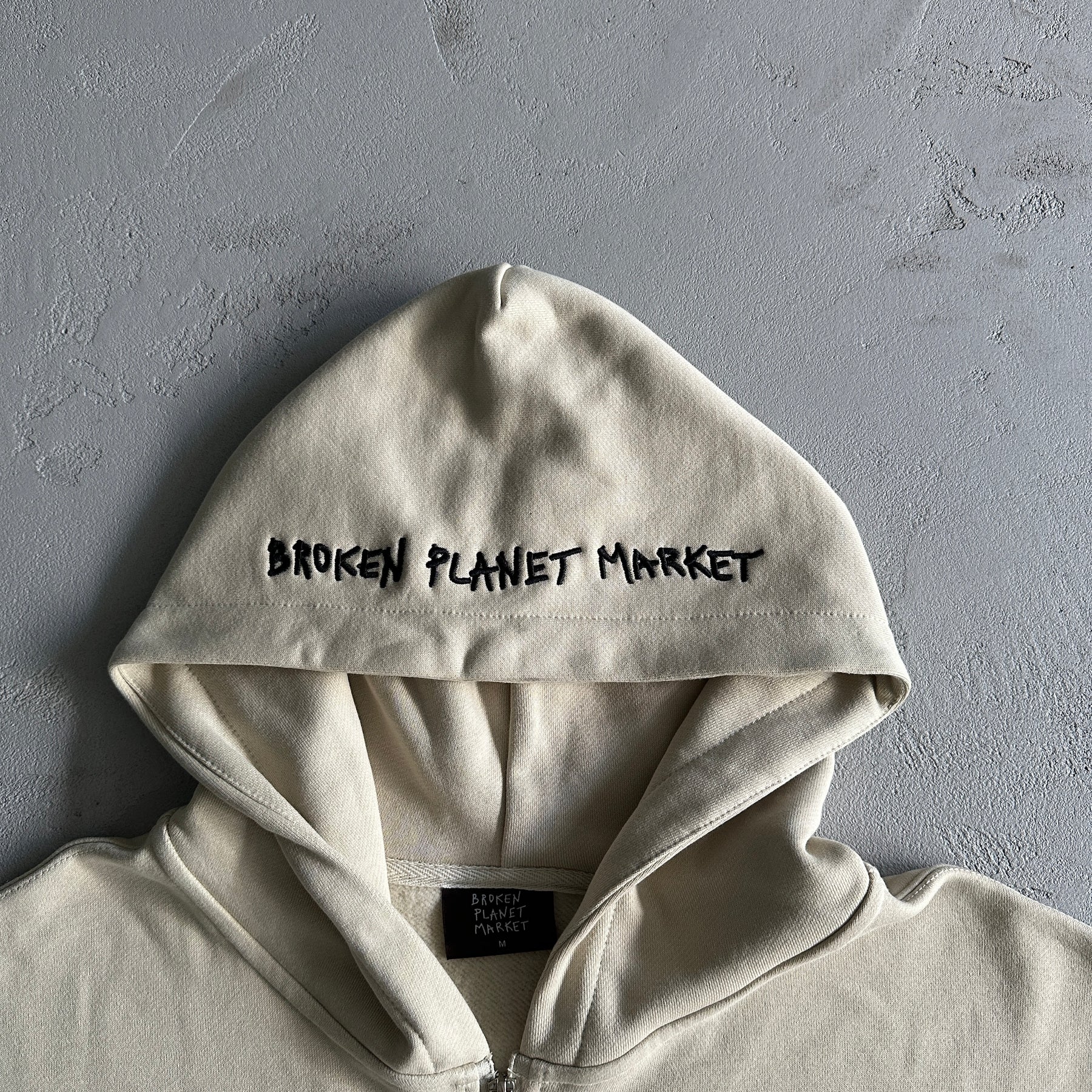Moletom Broken Planet “Planet Apricot”
