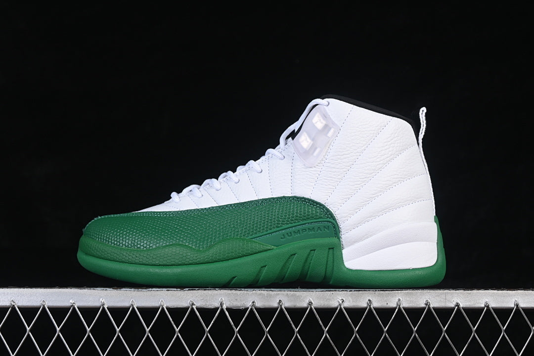 Air Jordan 12  “Bucks”
