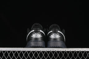 Air Jordan 1 Low “Black White Dark Smoke Grey”