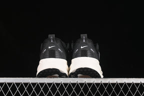 Air Zoom Vomero 18 “White Black”