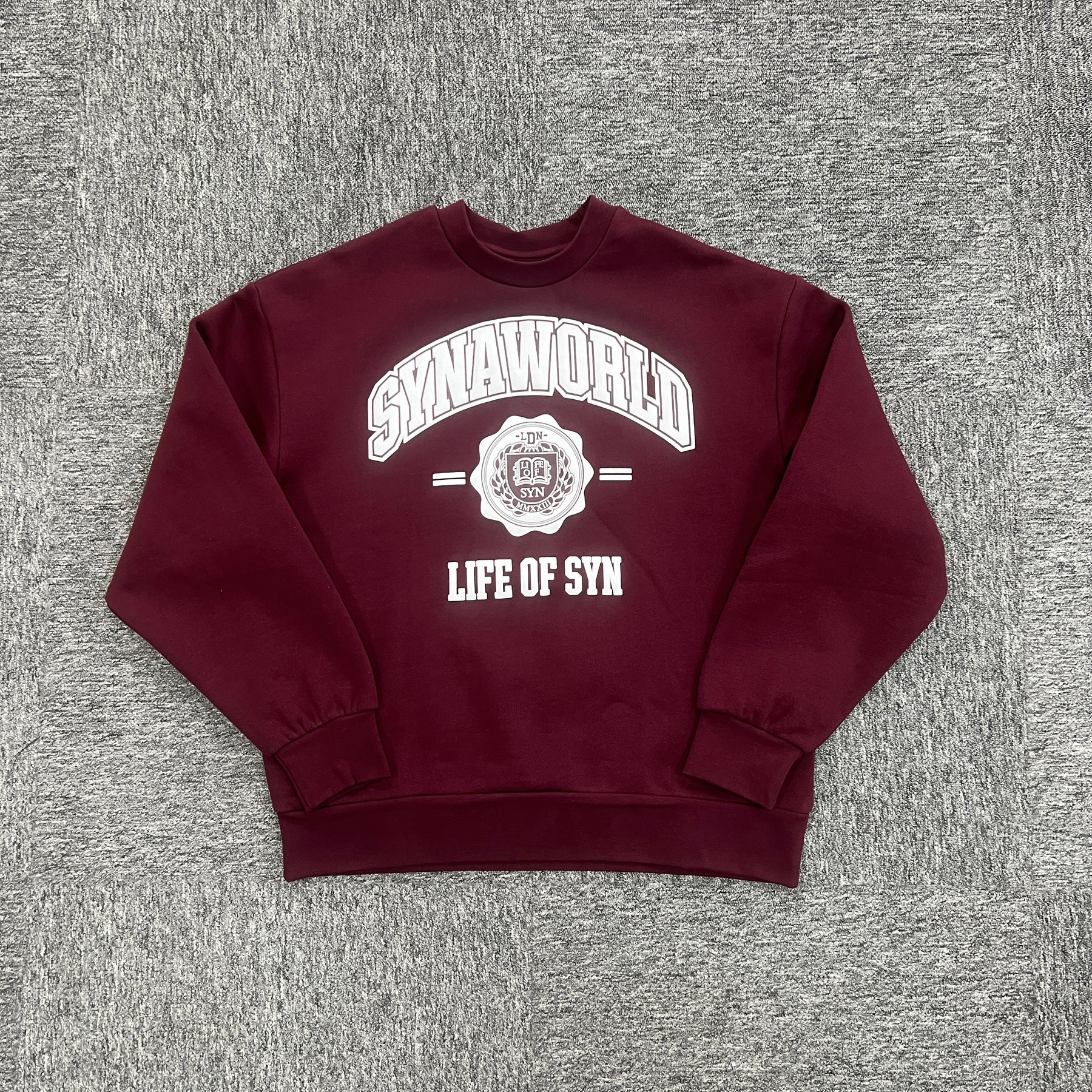 Conjunto Syna World “Varsity Crew“ ( Vermelha )
