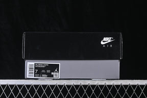Air Jordan 11 “Dark Green”