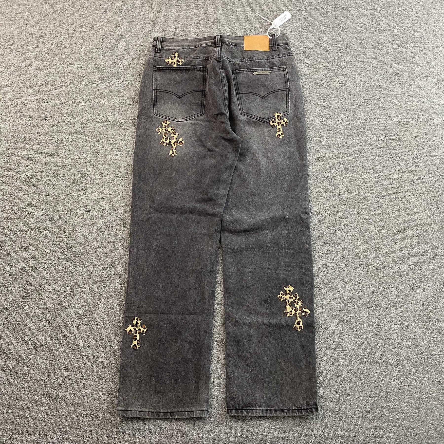 Calça Baggy Chrome Hearts “Leopard Cross”