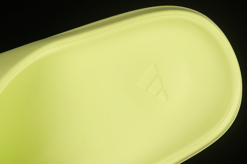 Yeezy Slide “Glow Green”