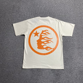 Camisa Hellstar “Classic Normal Print” ( Branca e Laranja )