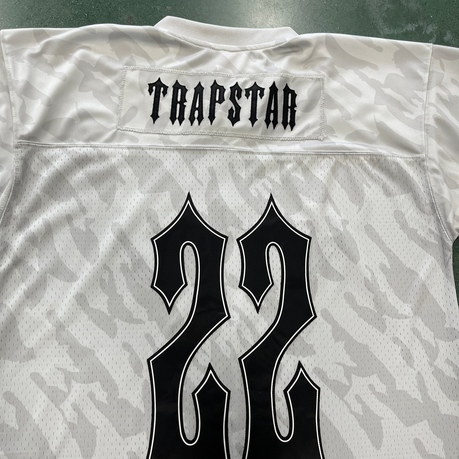 Camisa Trapstar “Football Jersey Camo 22”