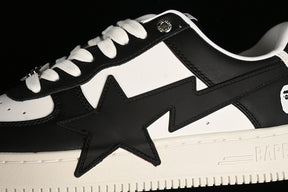 BAPE STA “Black White”