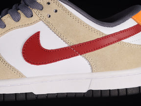 Dunk “Varsity Crimson”