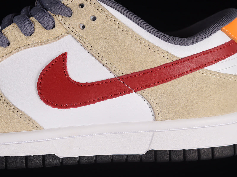 Dunk “Varsity Crimson”