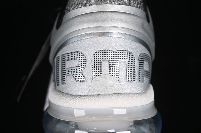 Air max 2013 “Metallic Silver Gold”