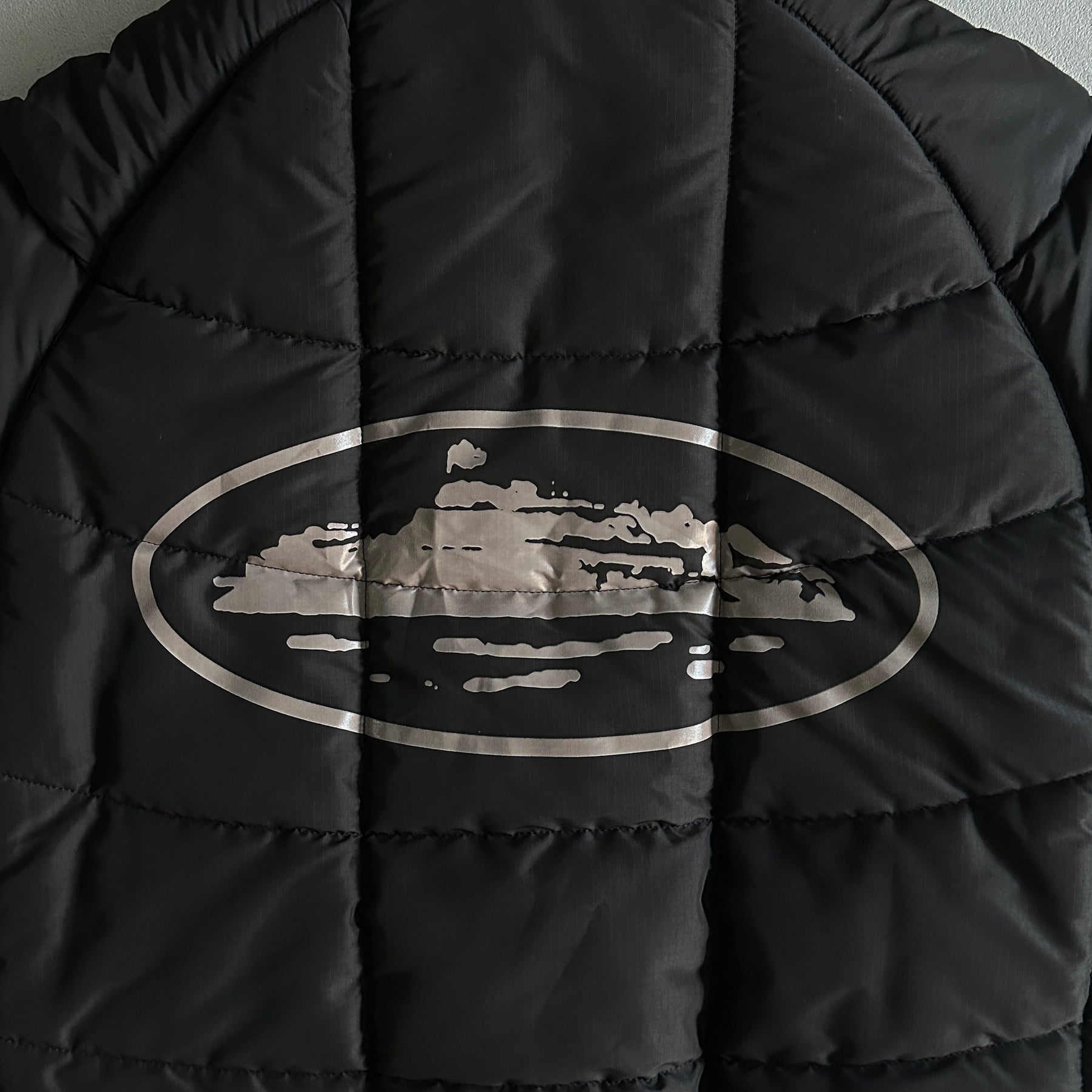 Jaqueta Corteiz “Bellic Insulated” ( Preta )