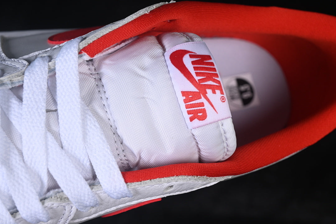 Air Jordan 1 Low “University Red”