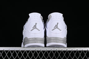 Air jordan 4 “White Oreo”