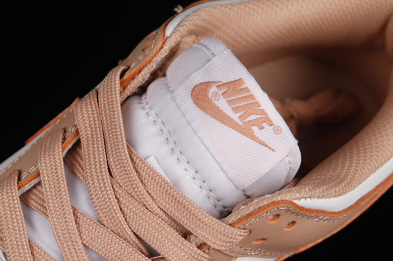 Dunk Low “Rose Whisper”