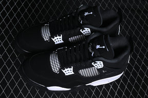 Air jordan 4 “White Thunder”