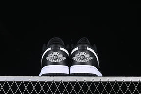Air Jordan 1 Low “Black white”
