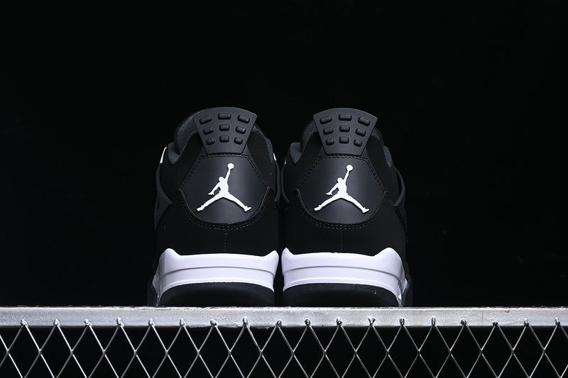 Air jordan 4 “White Thunder”