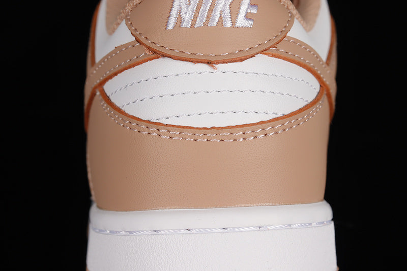 Dunk Low “Rose Whisper”