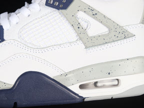 Jordan 4 “Midnight Navy”