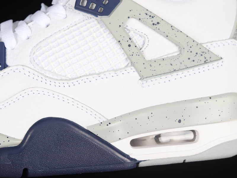 Jordan 4 “Midnight Navy”