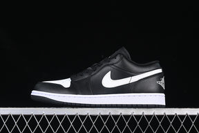 Air Jordan 1 Low “Black white”
