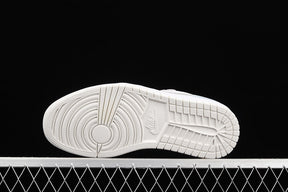 Air Jordan 1 Low Masculino LOW PARIS