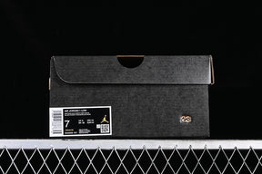 Air Jordan 1 Low "Bred Toe"