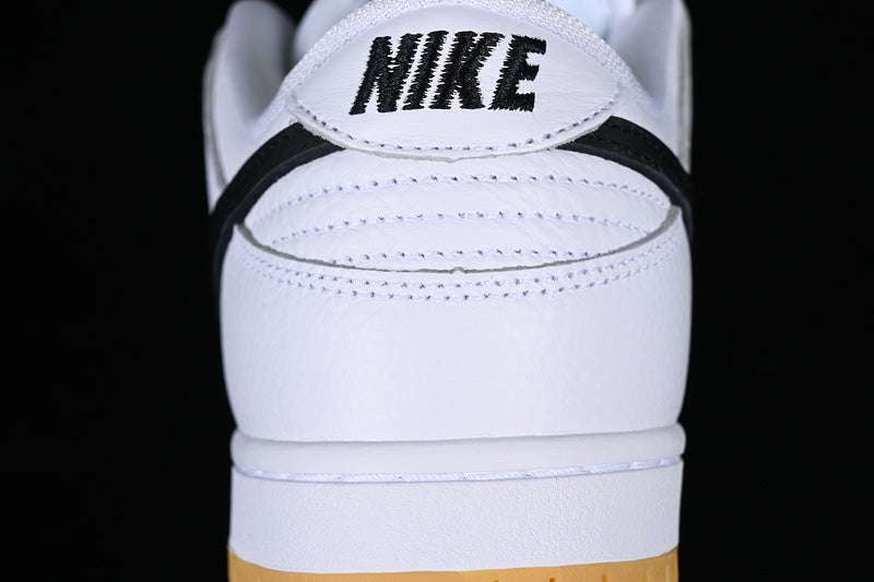 Dunk “White Gum”