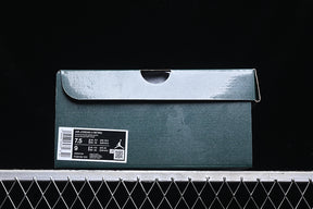 Air jordan 4 “Metallic Green”