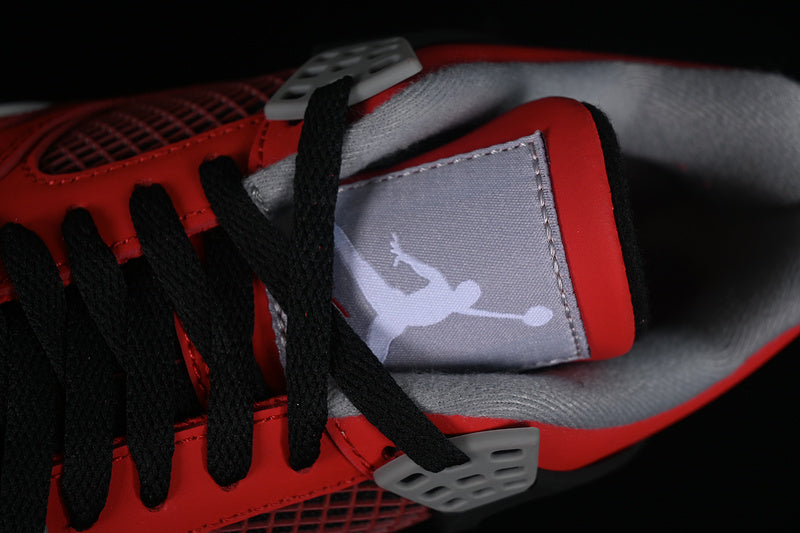 Air jordan 4 “Toro Bravo”