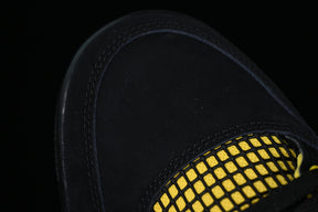 Air jordan 4 “Yellow Thunder”