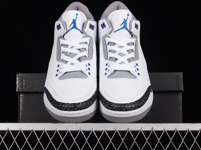 Air Jordan 3 “Racer Blue”