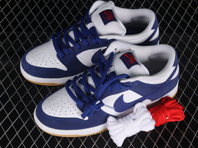 Dunk “Los Angeles Doogers”