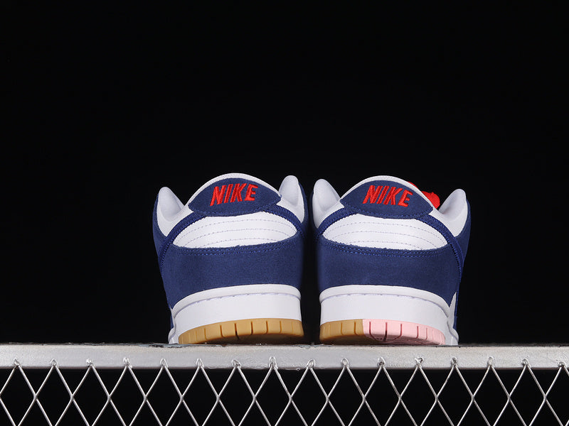 Dunk “Los Angeles Doogers”