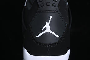 Air jordan 4 “White Thunder”