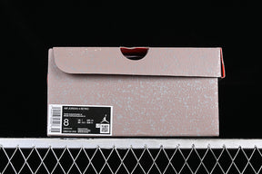 Air jordan 4 “Taupe Haze”